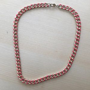 Faux gold short necklace with pink enamel